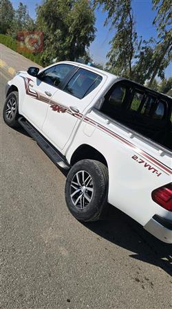 تويوتا هايلوكس